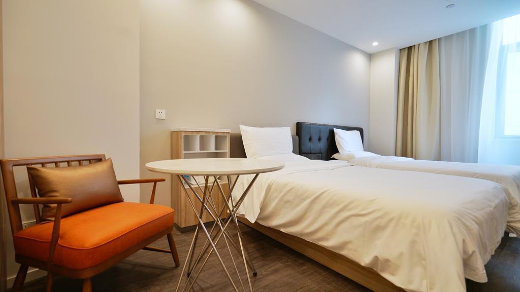 Hanting Premium Hotel Shanghai South Xizang Road ภายนอก รูปภาพ