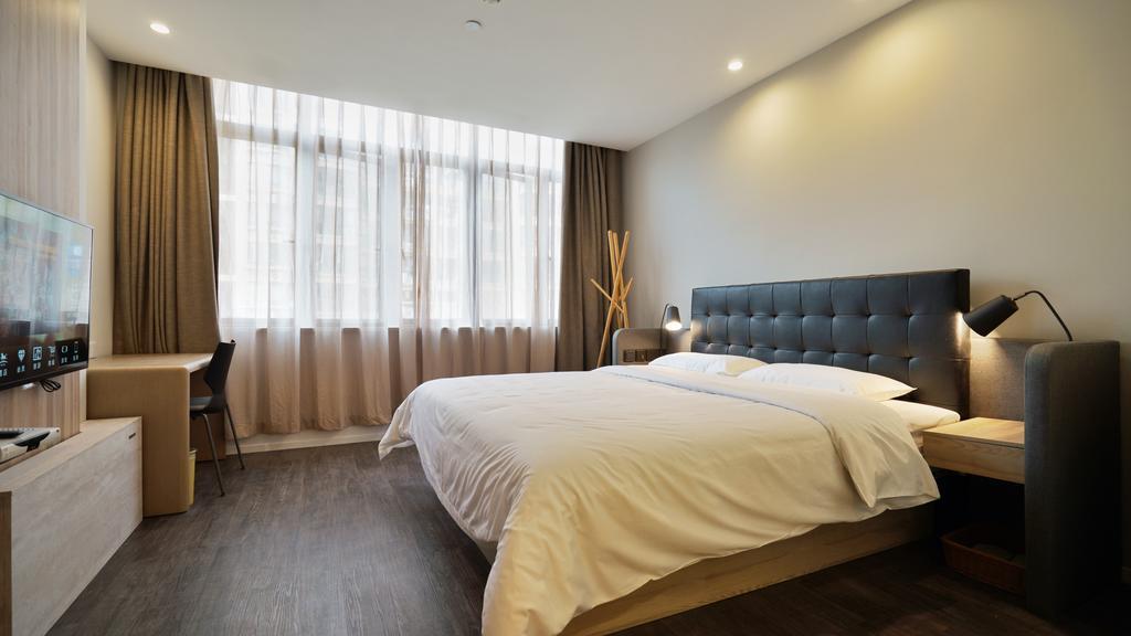 Hanting Premium Hotel Shanghai South Xizang Road ภายนอก รูปภาพ