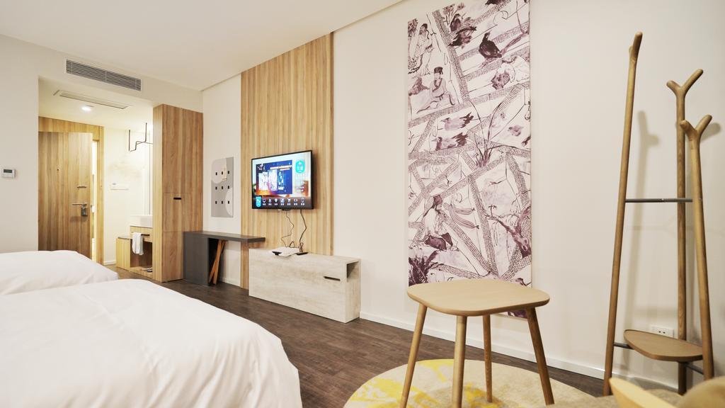 Hanting Premium Hotel Shanghai South Xizang Road ภายนอก รูปภาพ